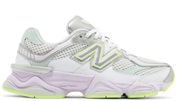 9060 'White Taro'